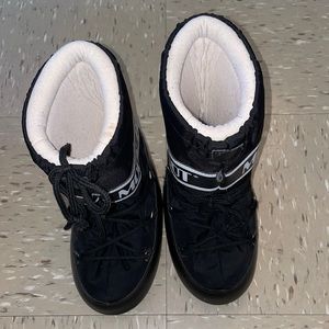 Kids Moon Boots
